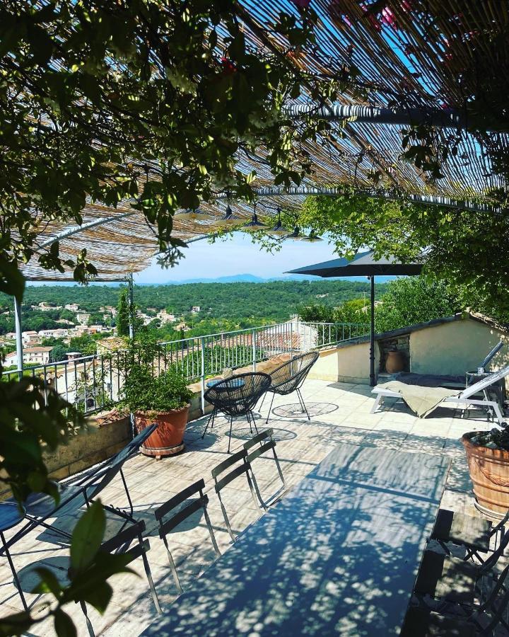 L'Ostal Bestort Vezenobres Kültér fotó