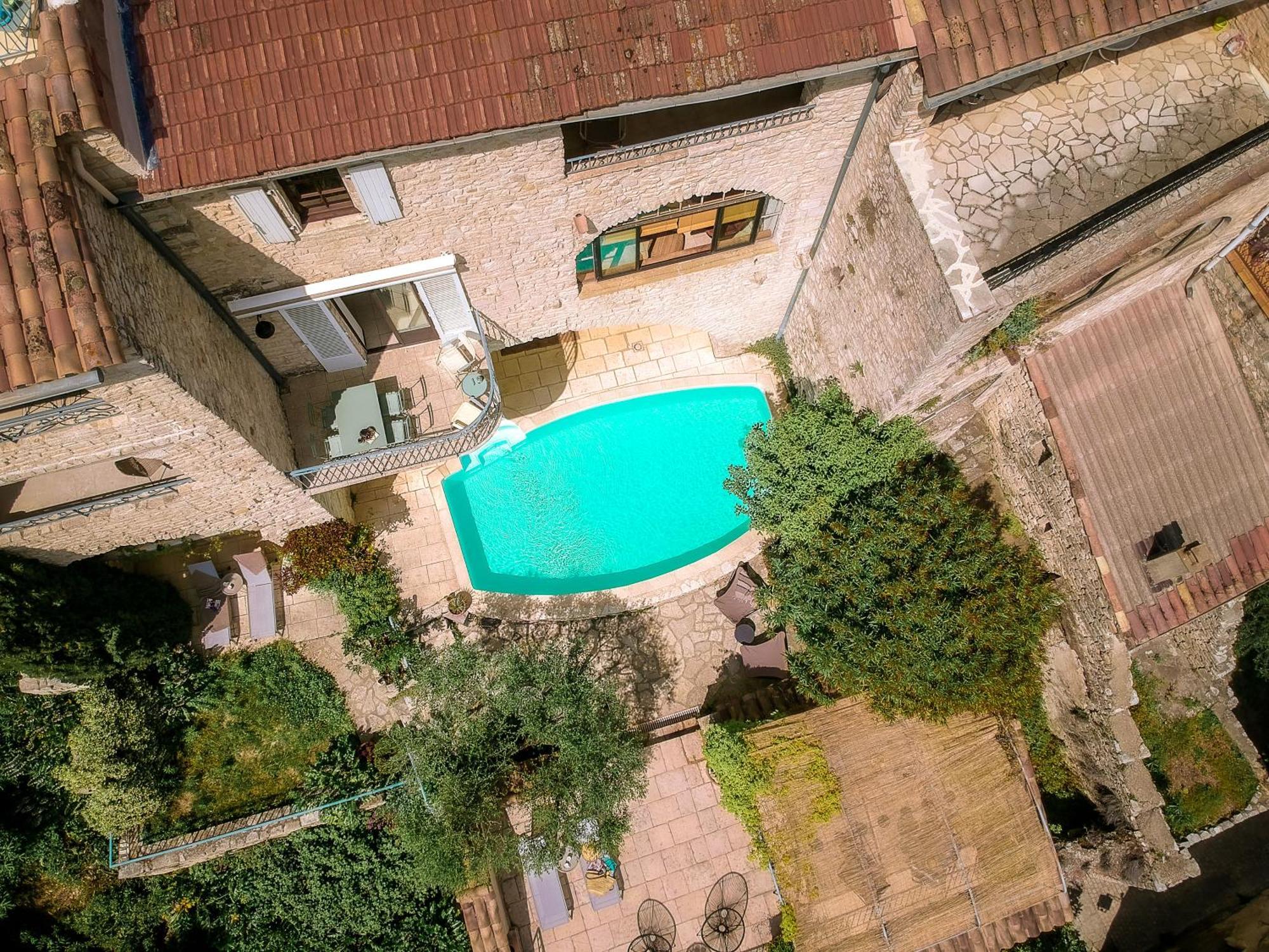 L'Ostal Bestort Vezenobres Kültér fotó